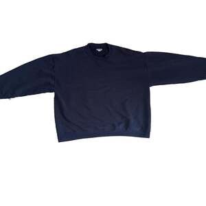 Vintage long sleeve navy blue crewneck